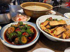 -富正毅三下锅·湘西韵味(天门山索道店)
