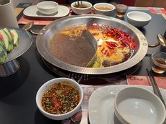 -廖掌柜·重庆鲜货火锅(上海首店)