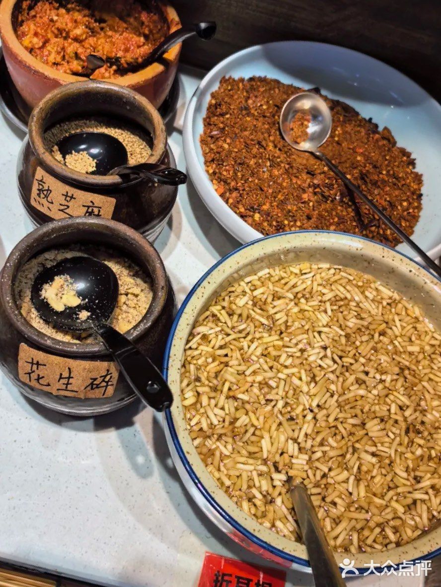 舌尖上的云南风情！滇一刀酸菜牛肉火锅美味探寻