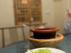 -董厨煨汤馆(车站路店)