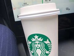 燕麦拿铁-星巴克(广州番禺钻汇广场分店)