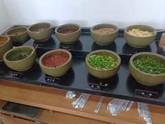 自助调料区-岳合轩老北京涮肉