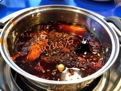 -马路边边串串香形象店(磐石路店)