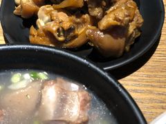 古街猪脚-汪爹爹武汉牛三鲜(朝外大街店)