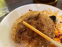 麻酱烧饼-万红路羊汤烧饼店(将台路店)
