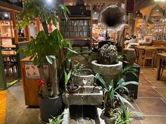 -蜗牛的家旅行主题云南菜餐厅.小酒馆(护国寺店)