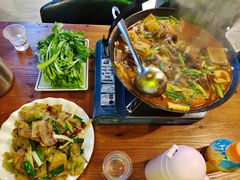 -乐山烧烤·罗田吊锅·小龙虾(航天兴隆国际店)