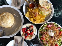 野莓核桃蜂蜜希腊酸奶-The Rug Cafe(王府中环店)