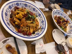 -蜀天上精专麻辣香锅(文定路店)