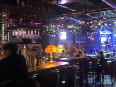 -爱啤精酿·民谣酒馆(滨江店)