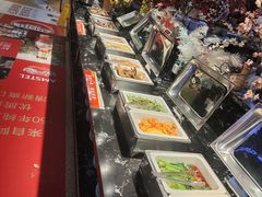 -釜御山海鲜烤肉火锅自助(新城市中心店)