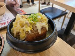 -万和春排骨砂锅米饭(新业广场店)
