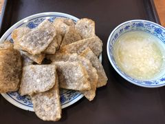 老北京炸灌肠-门框胡同百年卤煮(新街口店)