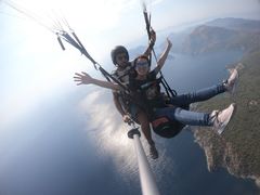 -费特希耶滑翔伞