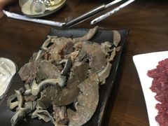 -乡土黄·鲜牛肉火锅·小龙虾(兴业街店)