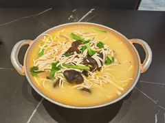-明丰小渔馆(明月路店)