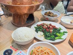 小锅米线-浩海火烧云傣家菜(京广店)