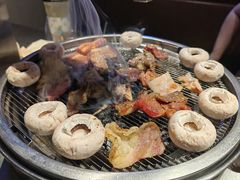 -小核桃烤肉馆(西塔店)