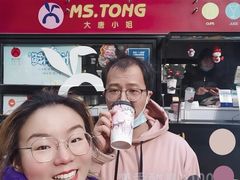 -王府井奥莱临潼小镇(临潼店)