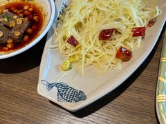 -肖四女乐山跷脚牛肉(南汇大学城生活广场店)