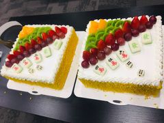 -皇冠幸福里动物奶油生日蛋糕(中山大道二中店)