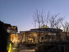 -大连金石滩绿发温泉假日酒店