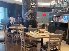 大堂-必胜客(兴华中路PH店)