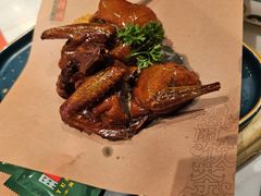 -悦得闲广式点心茶楼(蓝鲸世界店)