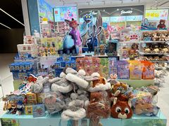 -名创优品(海珠乐峰广场店)