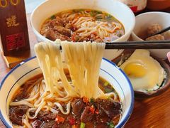 -矮子粉店1985·长沙米粉(湘春路店)