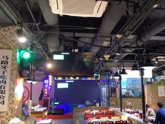 -马路牙子烧烤音乐酒馆(望京店)