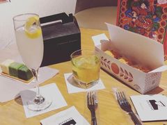 -星巴克臻选(上海合生汇1F店)