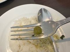 -Chom Cafe and Restaurant