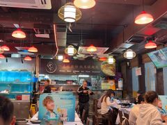 -鲜入围煮花胶鸡海鲜火锅