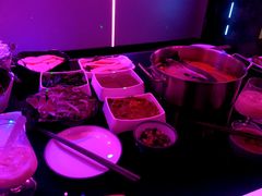 -唯爱KTV聚会餐厅(仙林东城汇店)