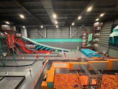 -极限PLAY运动娱乐新世界·团建派对潮玩休闲馆·室内蹦极高空游乐园