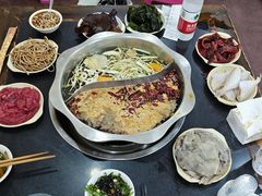 -储奇门鳝鱼火锅(总店)