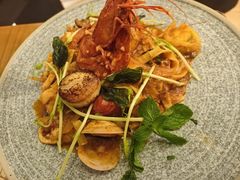 -Mark&Mars Restaurant