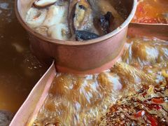 -滇釜火锅·能喝汤的火锅(车公庄店)