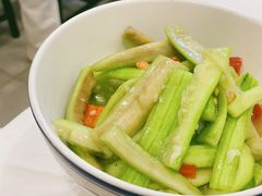 清炒丝瓜-新新湘菜馆(新中街二条店)