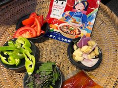 -刘姐啤酒鱼民族演艺餐厅(阳朔美食抗战路店)