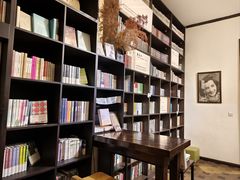 -良友书坊(安徽路店)