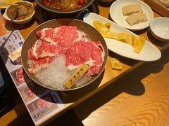 -呷哺呷哺(融创茂店)