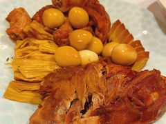 酱香拼盘（中）-红樱桃·欢乐餐厅(太原里店)