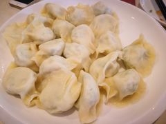 鲅鱼饺子-喜乐餐厅•灯笼虾球首创者•本地小海鲜(二马路店)