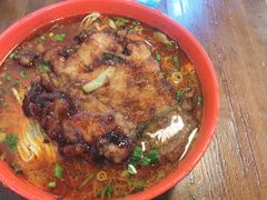 咖喱牛肉辣酱面-春和面馆(常德路店)