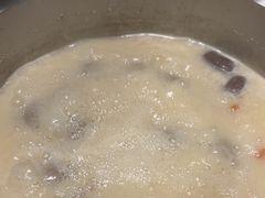 -洪氏嗨捞·猪肚鸡火锅(阳光天地店)