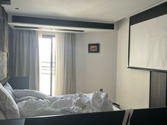 -Yolo私汤温泉设计师酒店(重庆南滨路店)