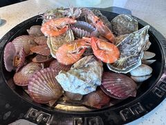 -巧克力渔家.小船海鲜胶东菜(万平口店)