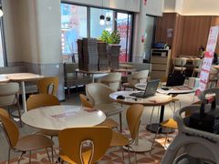 -必胜客(阿罗海店)